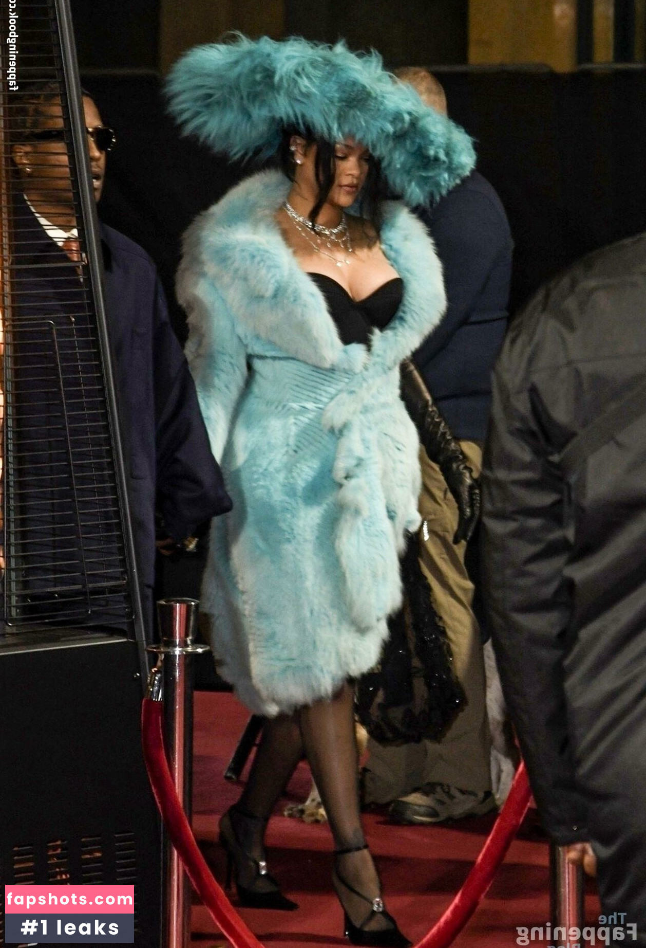 Rihanna Nacktheit OnlyFans Fotos #263 - Fapshots