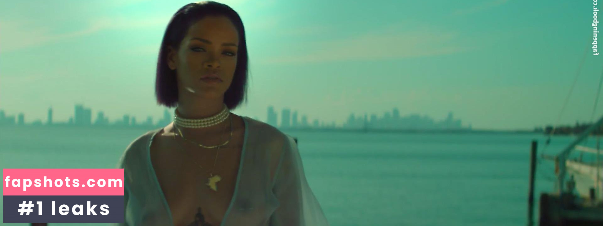 Rihanna gallery photo #2670