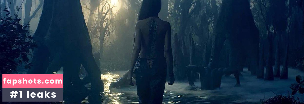 Rihanna gallery photo #2672