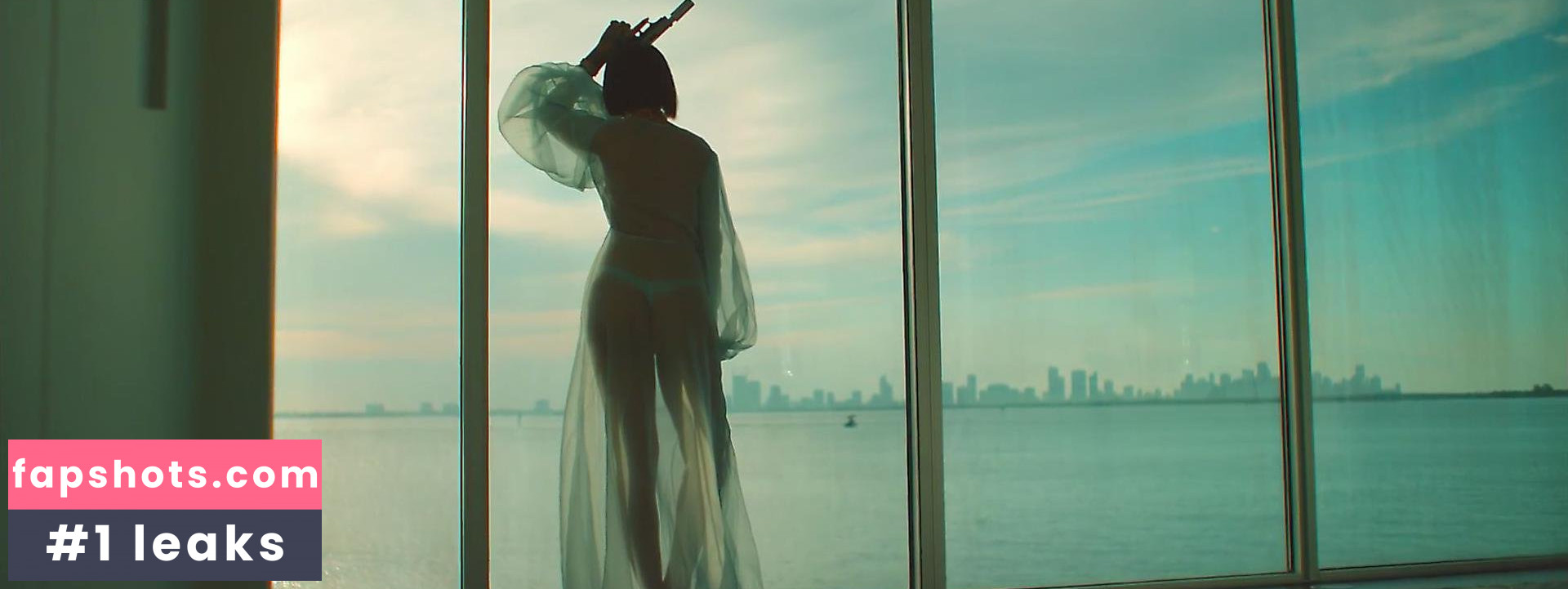 Rihanna gallery photo #2674