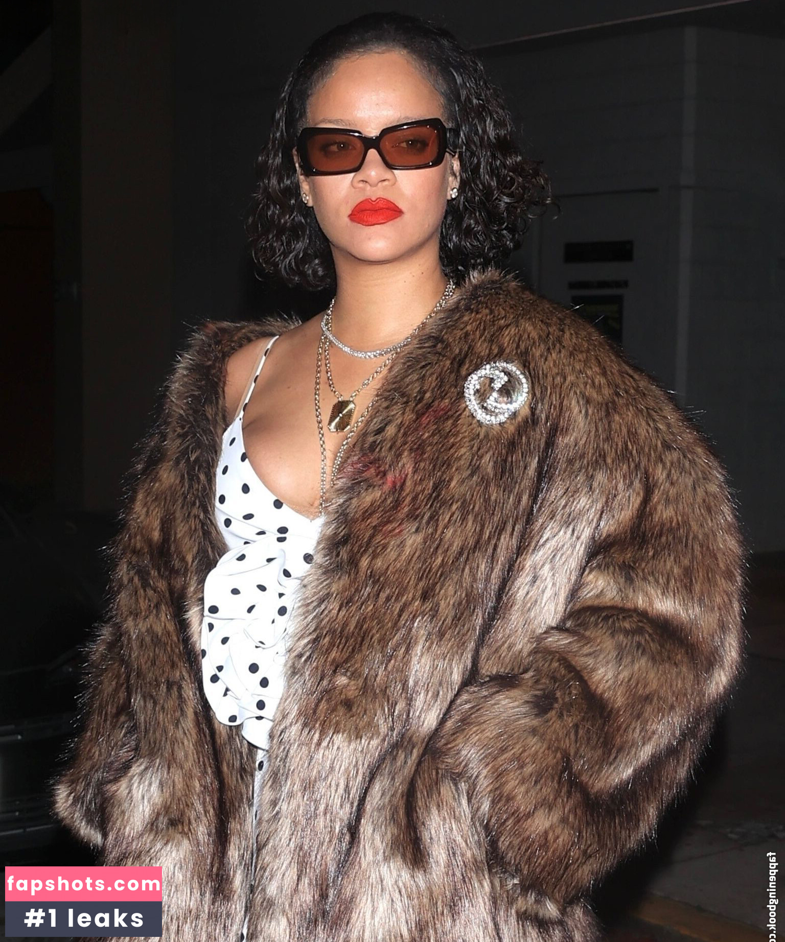 Rihanna Nacktheit OnlyFans Fotos #283 - Fapshots