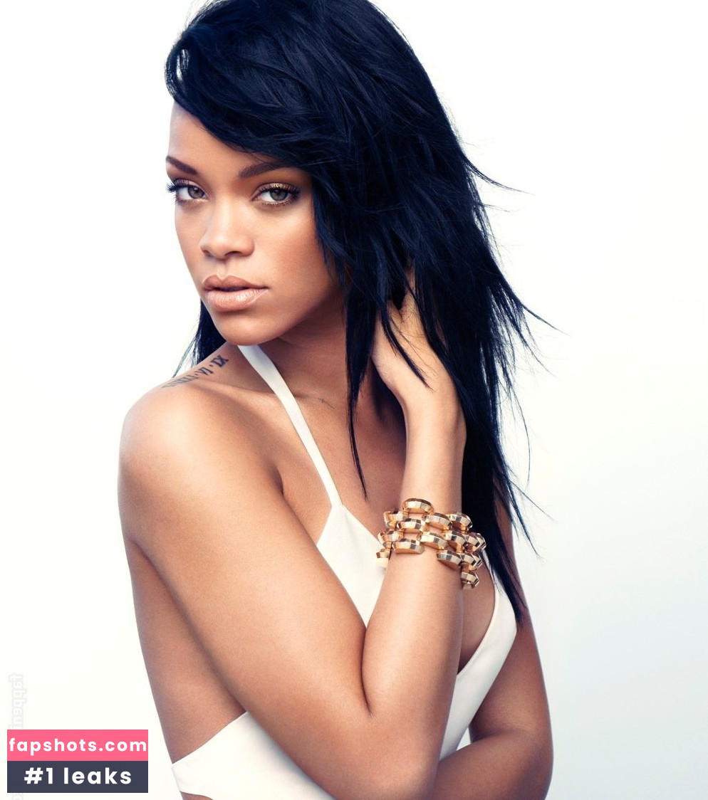 Rihanna gallery photo #2976