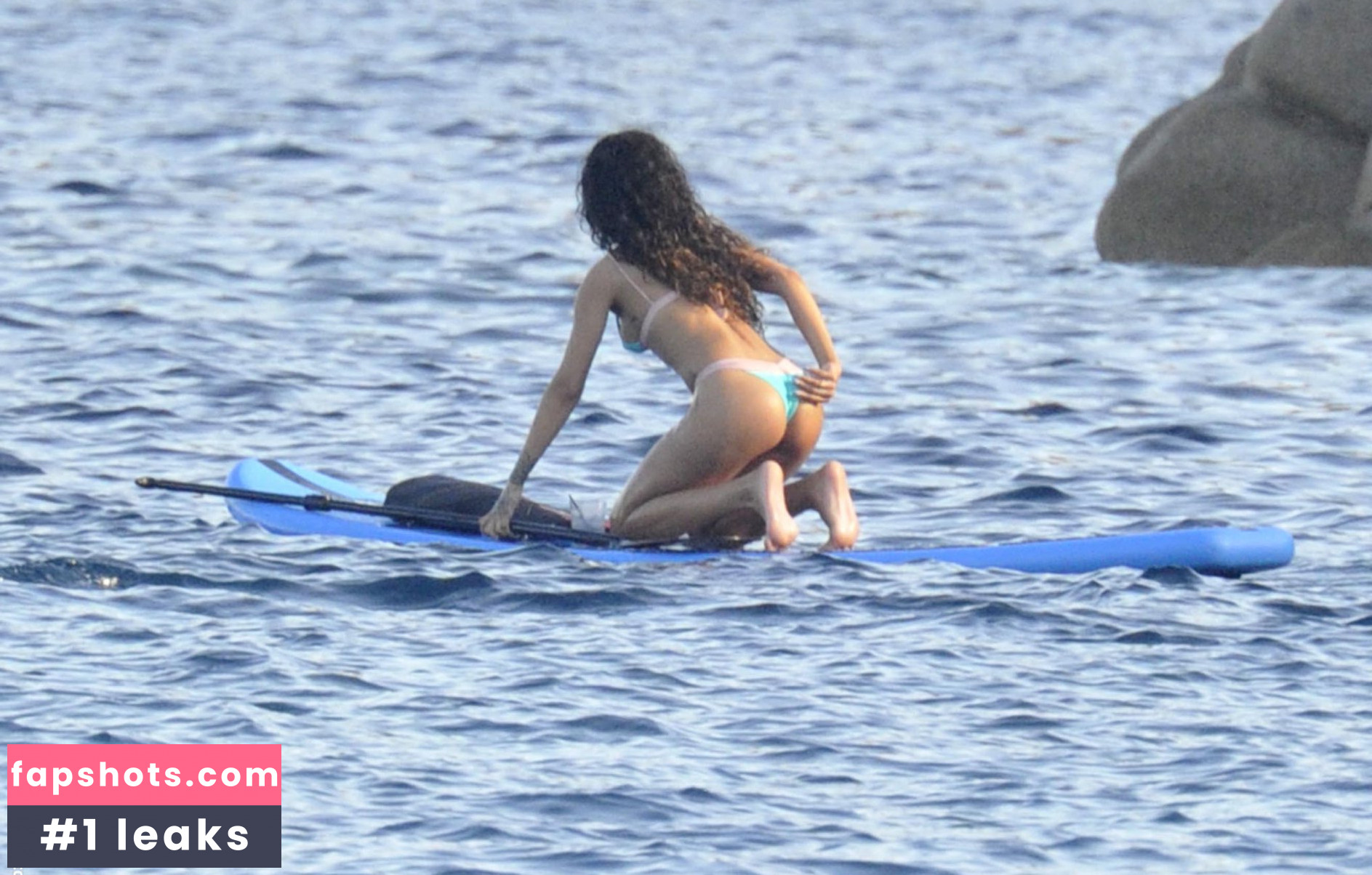 Rihanna gallery photo #3007