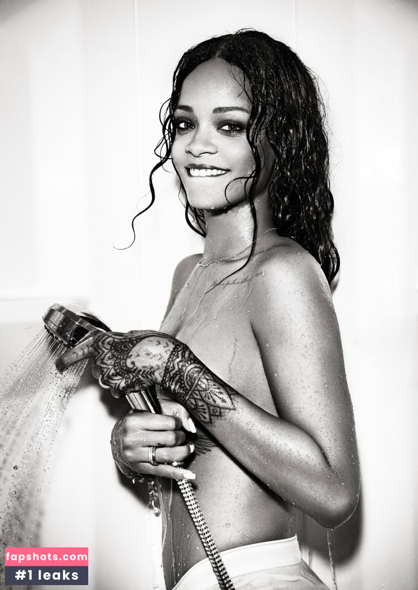 Rihanna gallery photo #3029