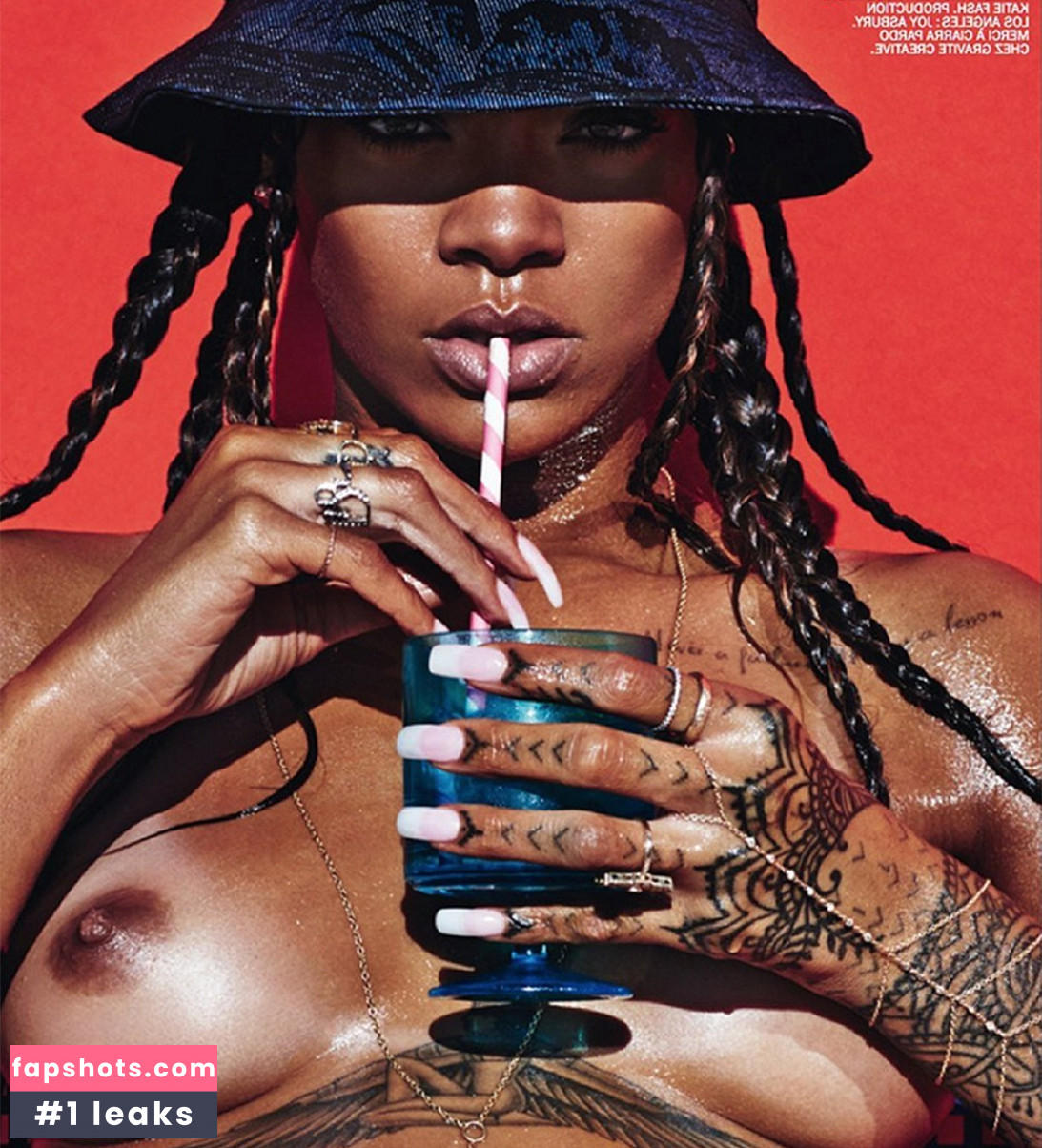 Rihanna gallery photo #3104