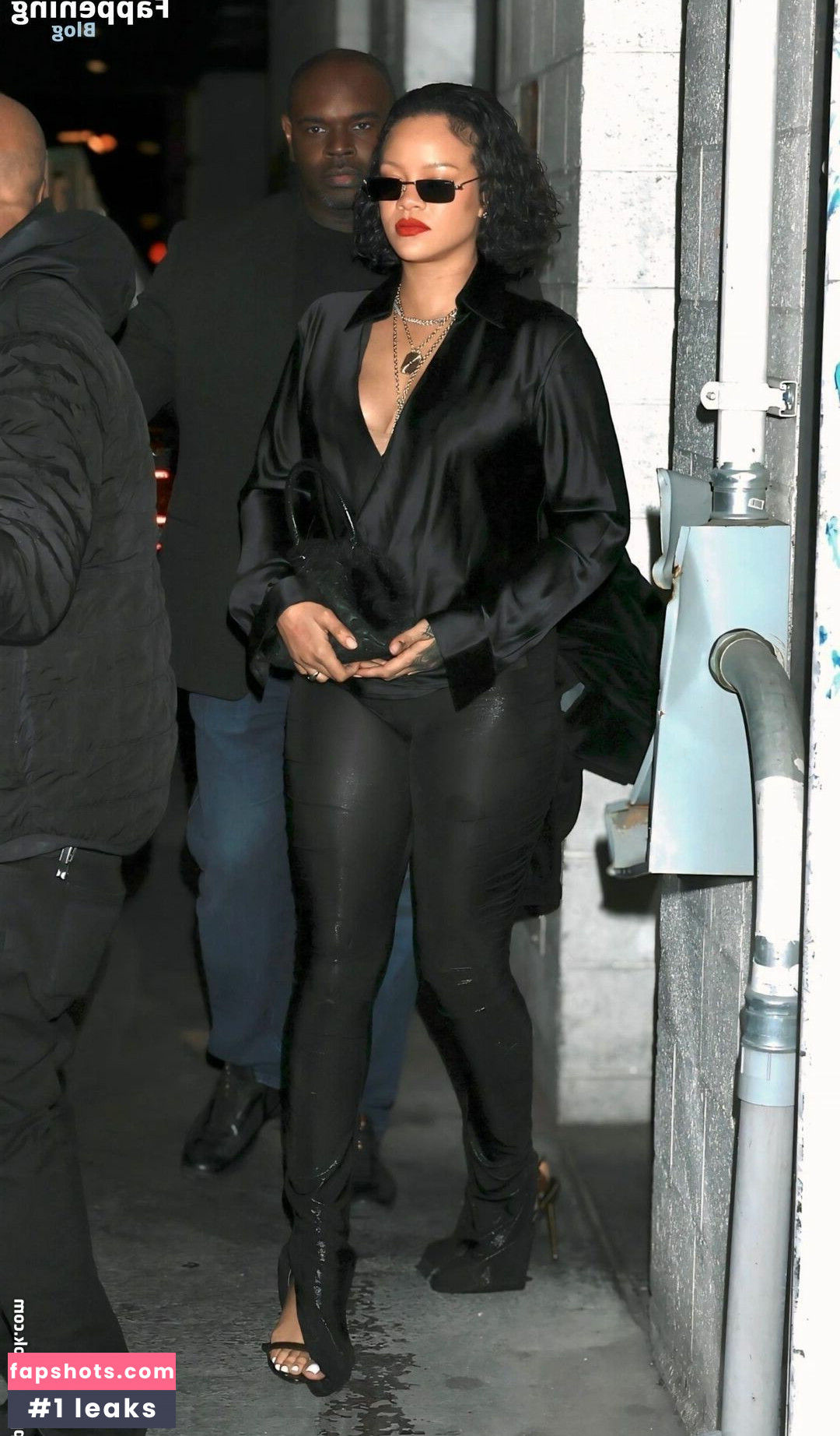 Rihanna Nacktheit OnlyFans Fotos #318 - Fapshots