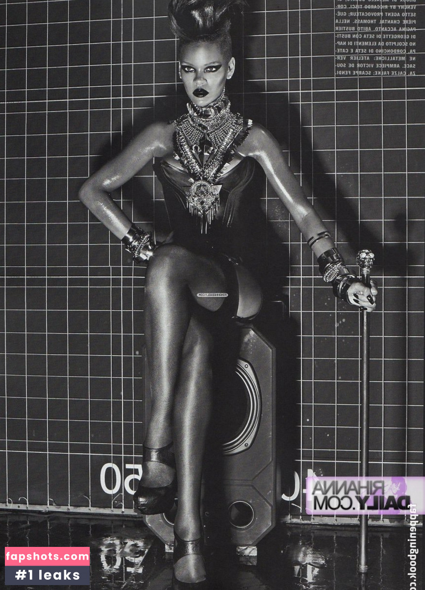 Rihanna gallery photo #3429