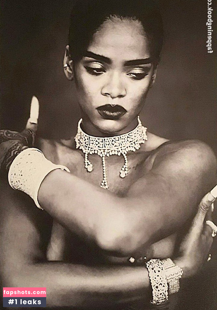 Rihanna gallery photo #3531