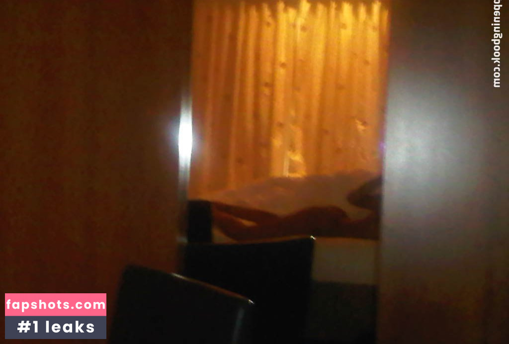 Rihanna gallery photo #3728