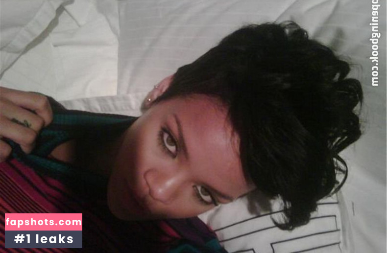 Rihanna gallery photo #3743