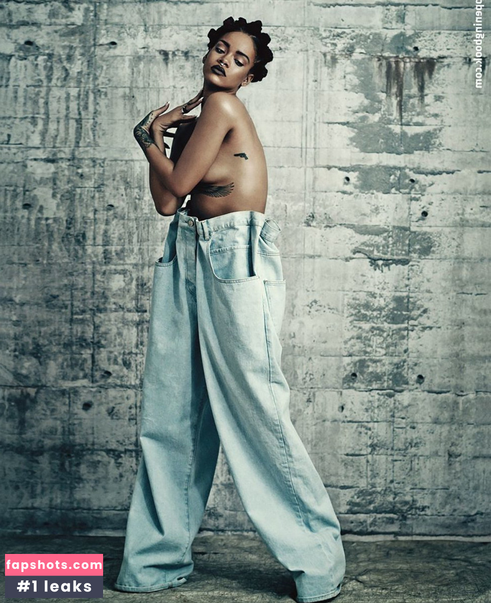Rihanna gallery photo #3744