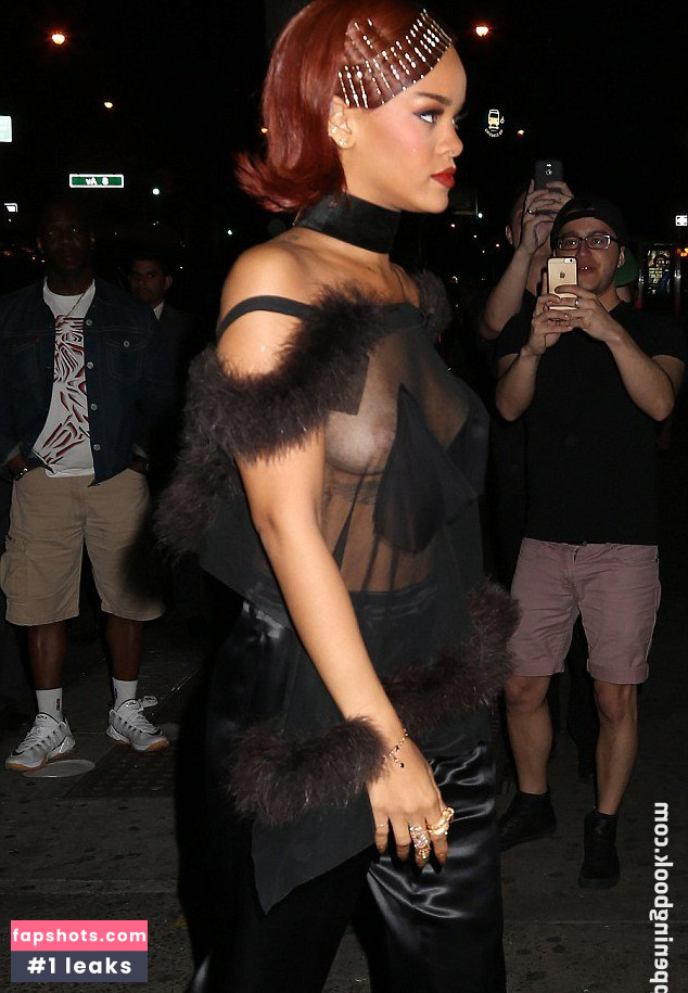 Rihanna gallery photo #3760