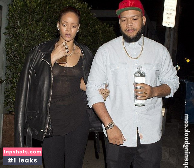 Rihanna gallery photo #3804