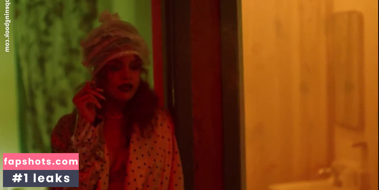 Rihanna gallery photo #3826