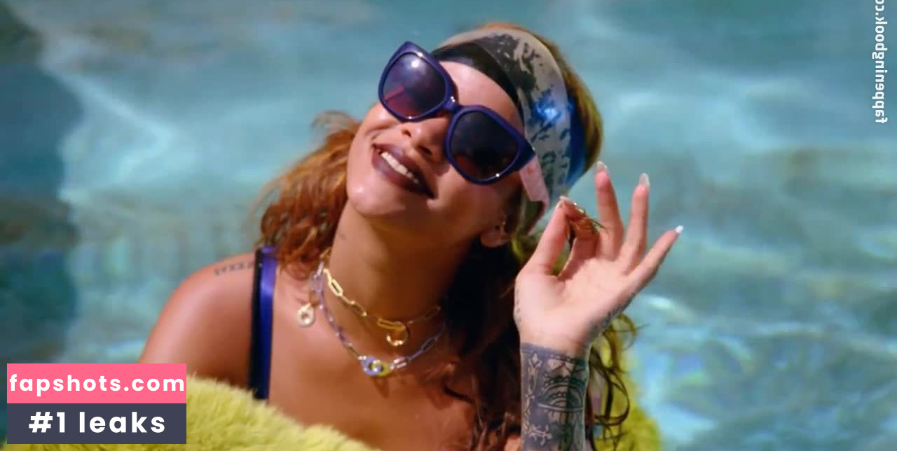 Rihanna gallery photo #3827