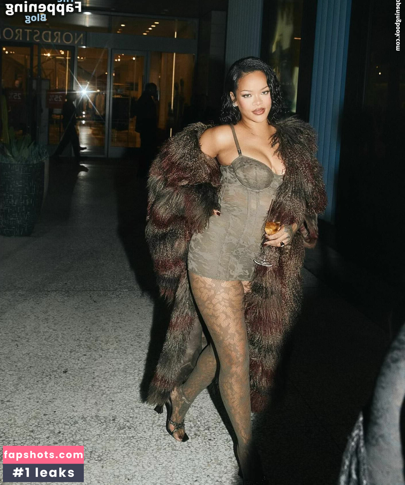 Rihanna Nacktheit OnlyFans Fotos #384 - Fapshots