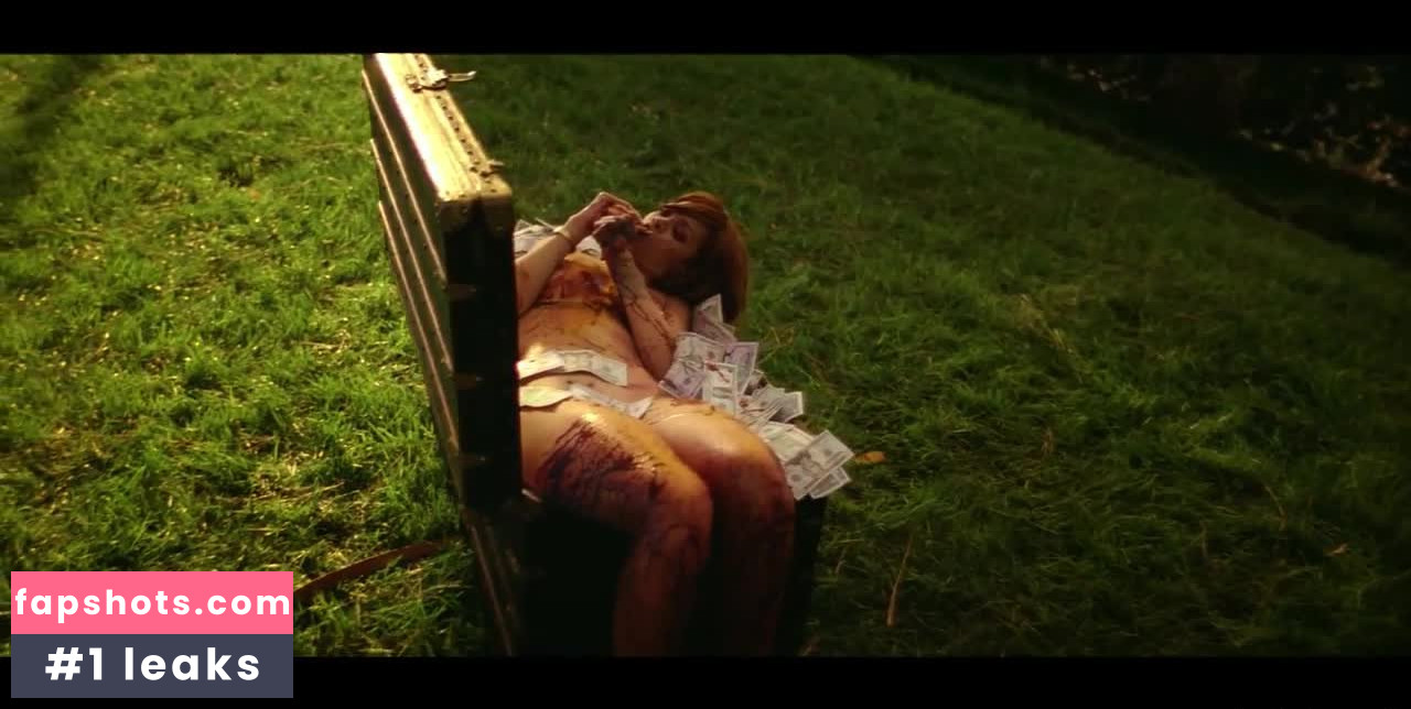 Rihanna gallery photo #3834