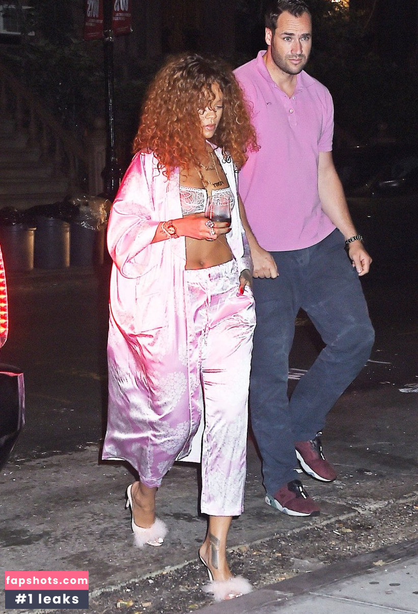 Rihanna Nacktheit OnlyFans Fotos #3859 - Fapshots