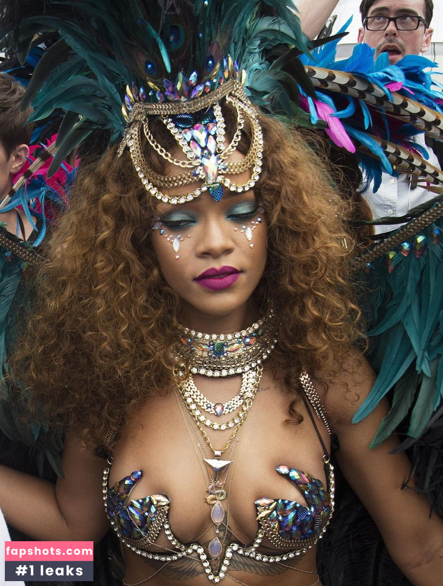 Rihanna Nahé úniky fotek pouze od fanoušků #3881 - Fapshots