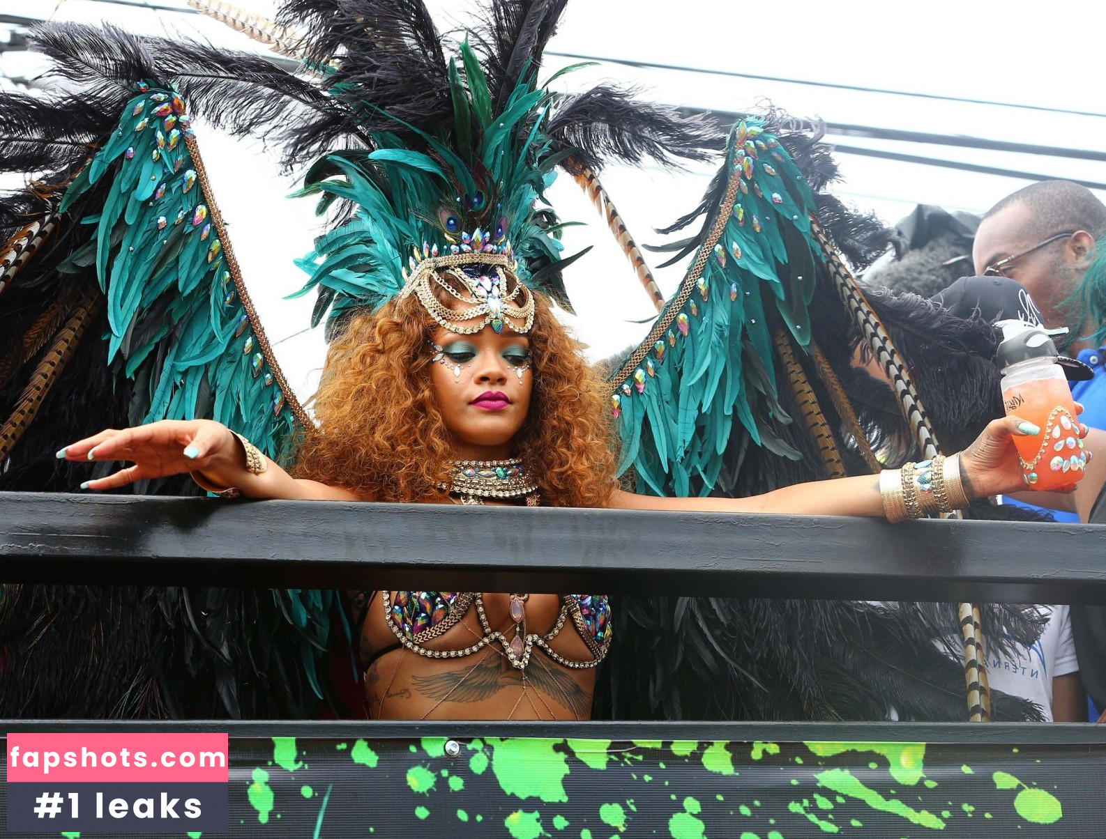 Rihanna Nahé úniky fotek pouze od fanoušků #3886 - Fapshots