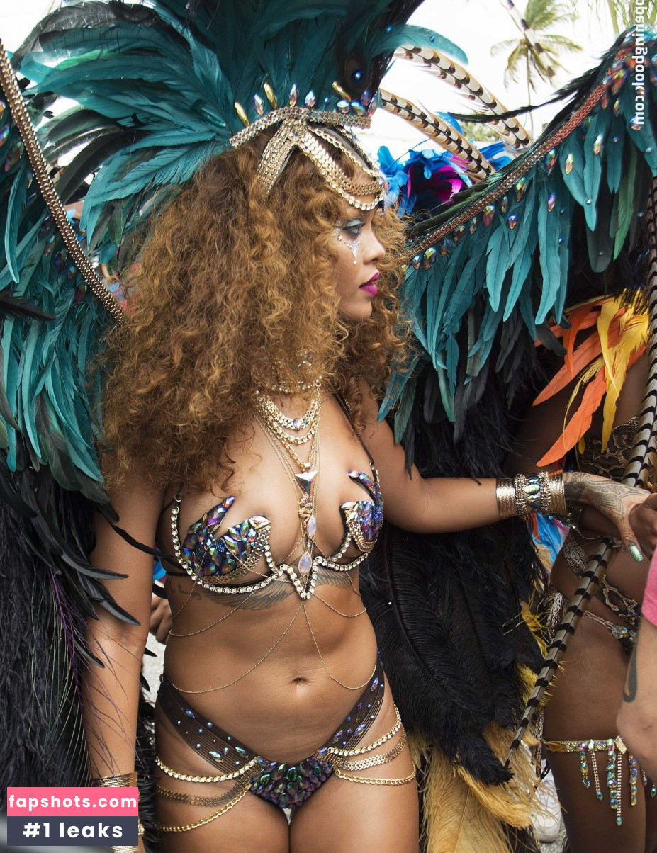 Rihanna Nahé úniky fotek pouze od fanoušků #3893 - Fapshots