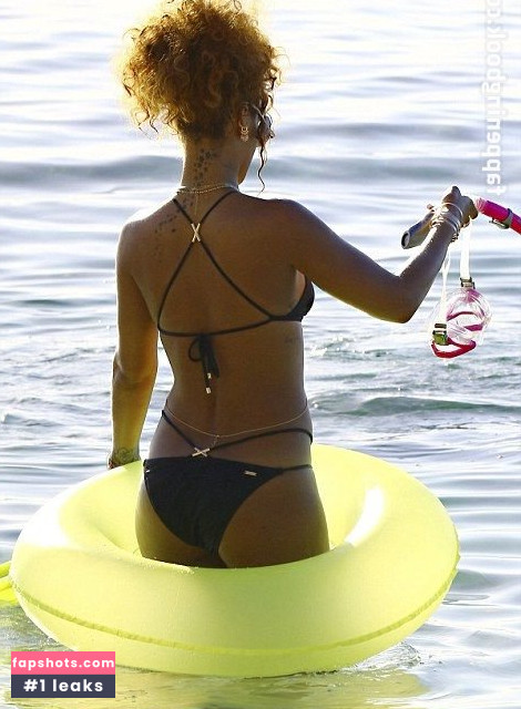Rihanna Nahé úniky fotek pouze od fanoušků #3946 - Fapshots