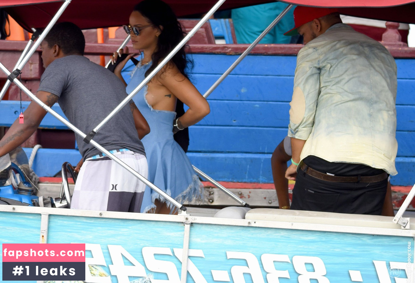 Rihanna Nahé úniky fotek pouze od fanoušků #4181 - Fapshots