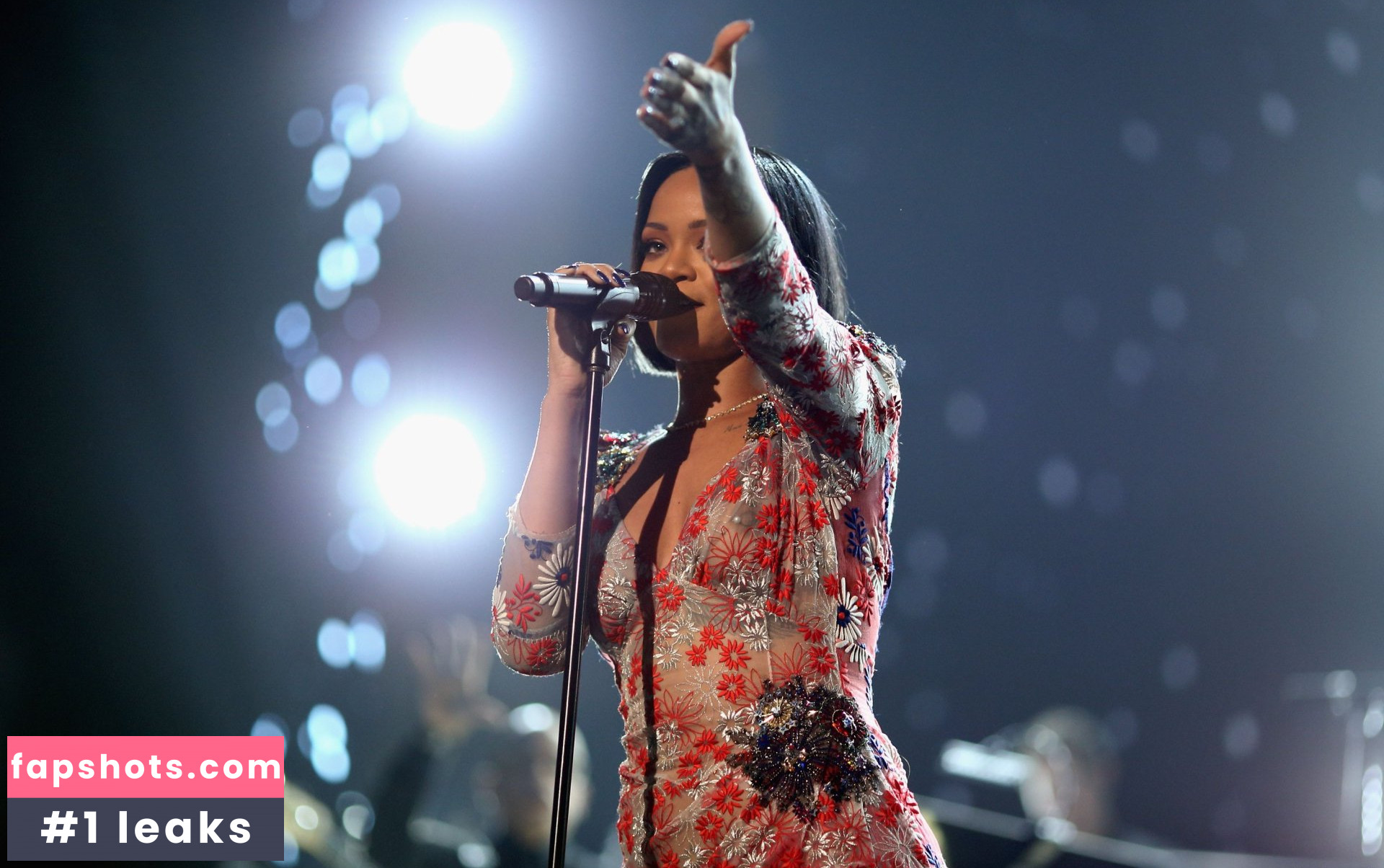 Rihanna Nahé úniky fotek pouze od fanoušků #4185 - Fapshots