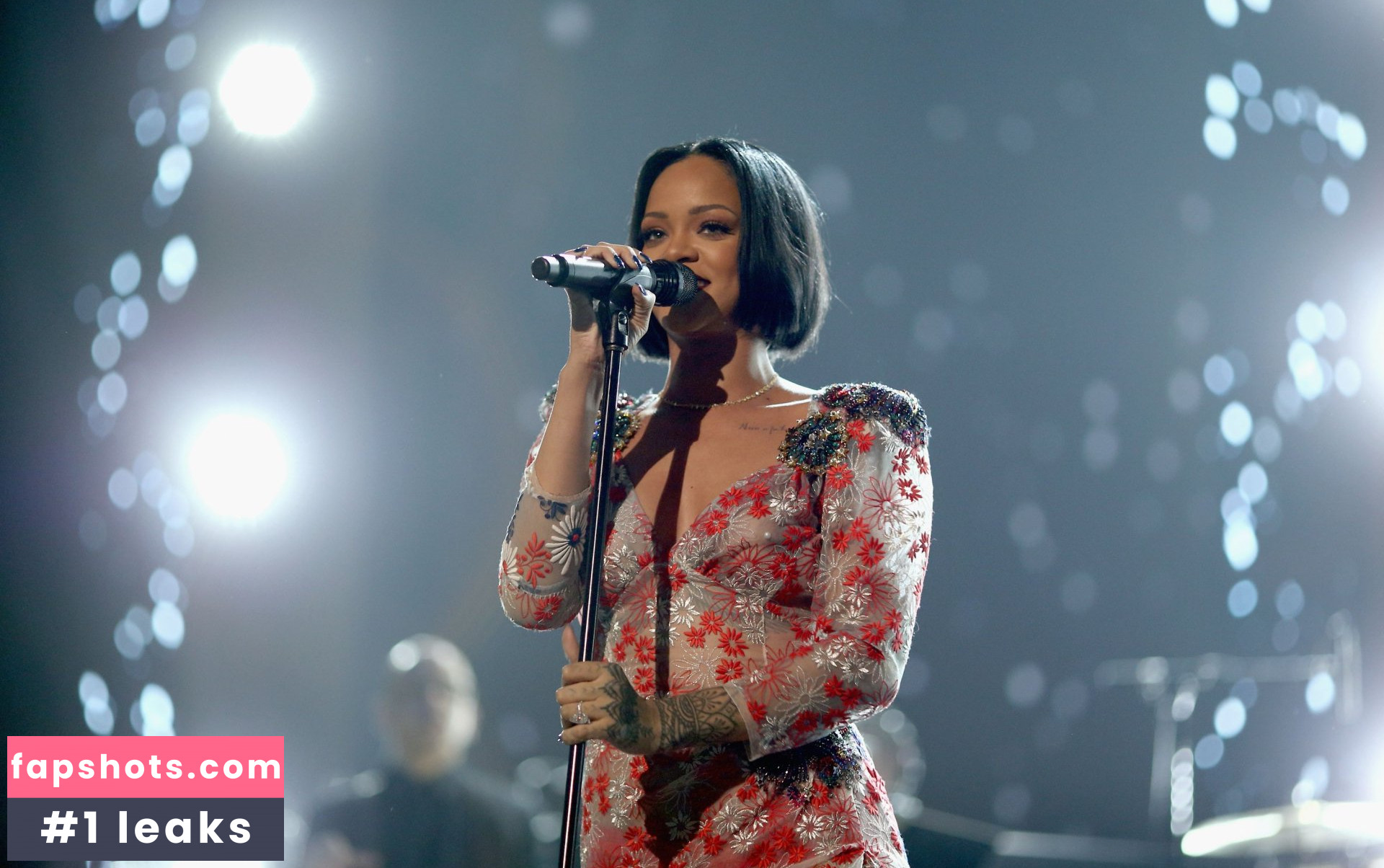 Rihanna Nahé úniky fotek pouze od fanoušků #4186 - Fapshots