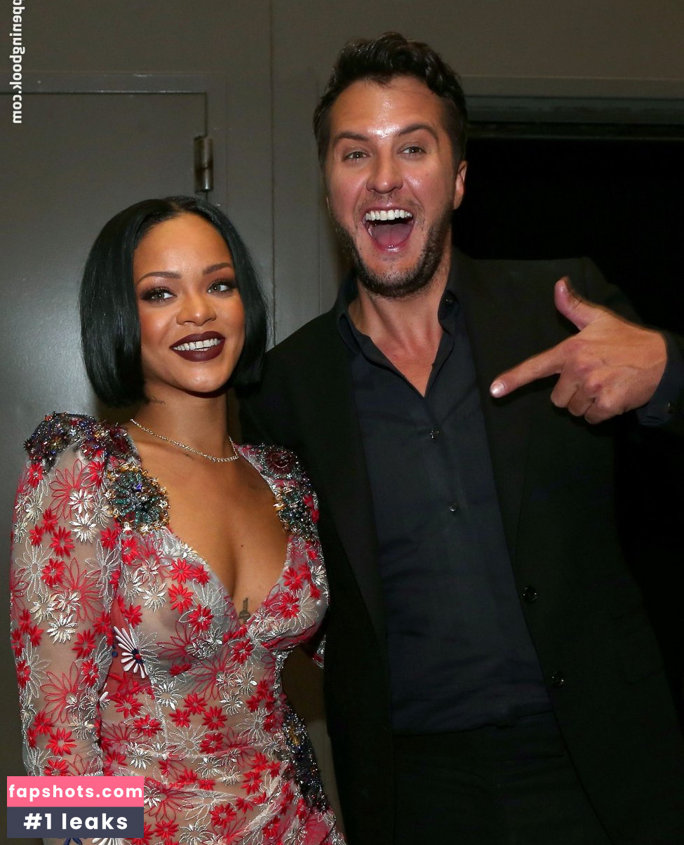 Rihanna Nahé úniky fotek pouze od fanoušků #4189 - Fapshots