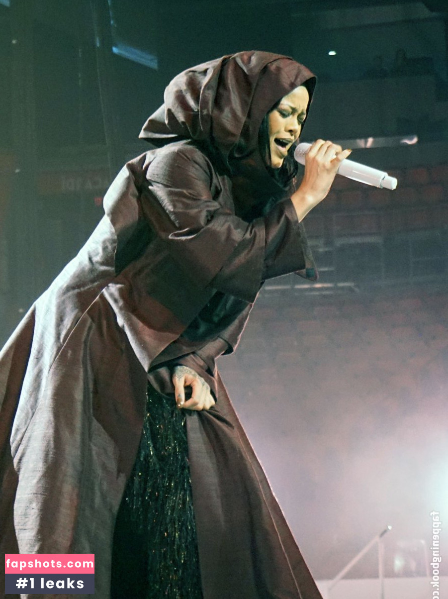 Rihanna Nahé úniky fotek pouze od fanoušků #4234 - Fapshots
