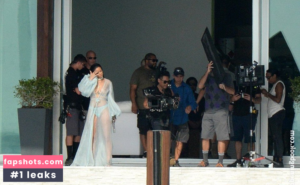 Rihanna Nahé úniky fotek pouze od fanoušků #4266 - Fapshots