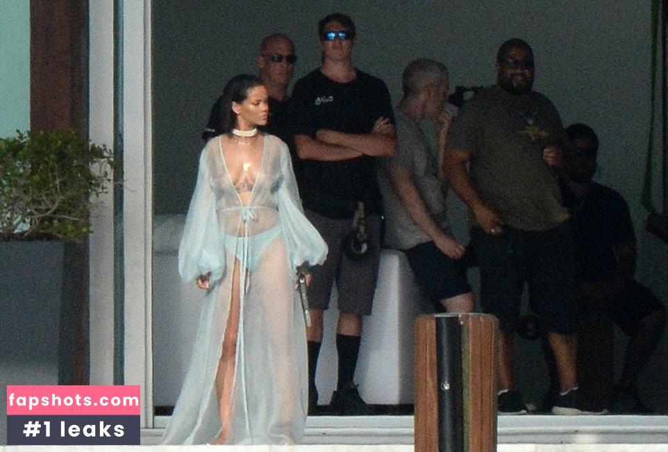 Rihanna Nahé úniky fotek pouze od fanoušků #4270 - Fapshots