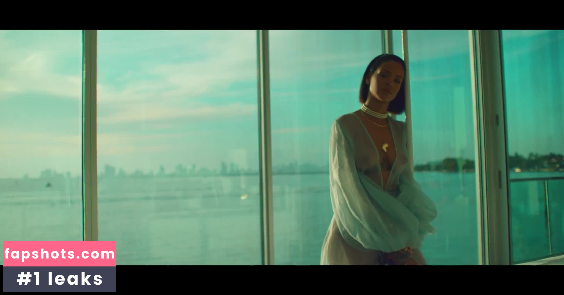 Rihanna Nahé úniky fotek pouze od fanoušků #4332 - Fapshots