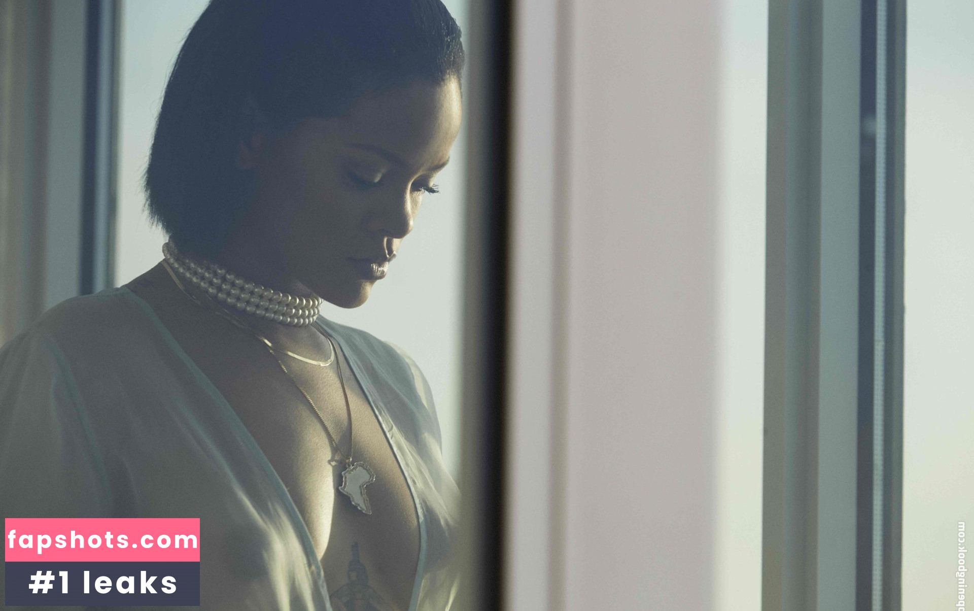 Rihanna Nahé úniky fotek pouze od fanoušků #4337 - Fapshots