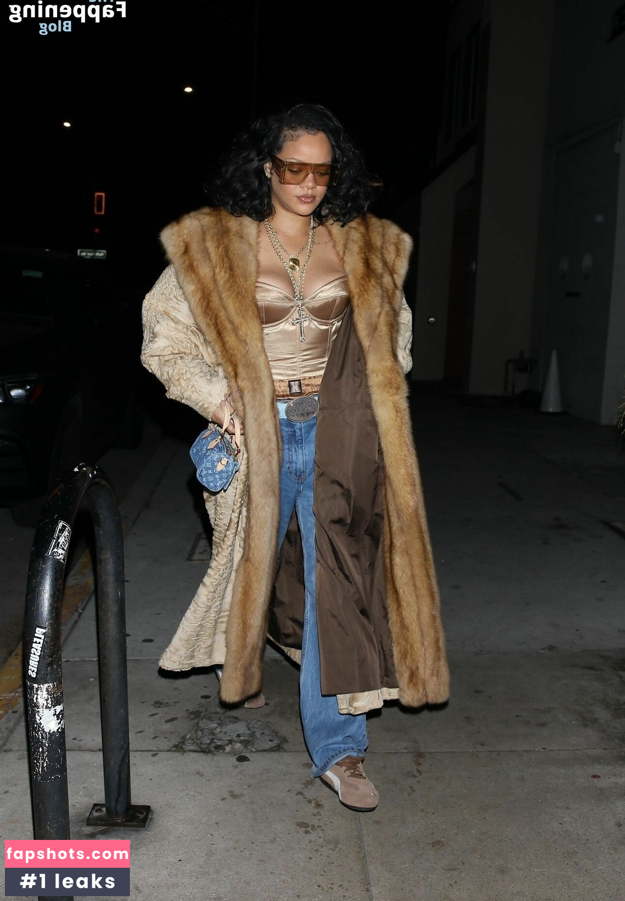 Rihanna Nacktheit OnlyFans Fotos #435 - Fapshots