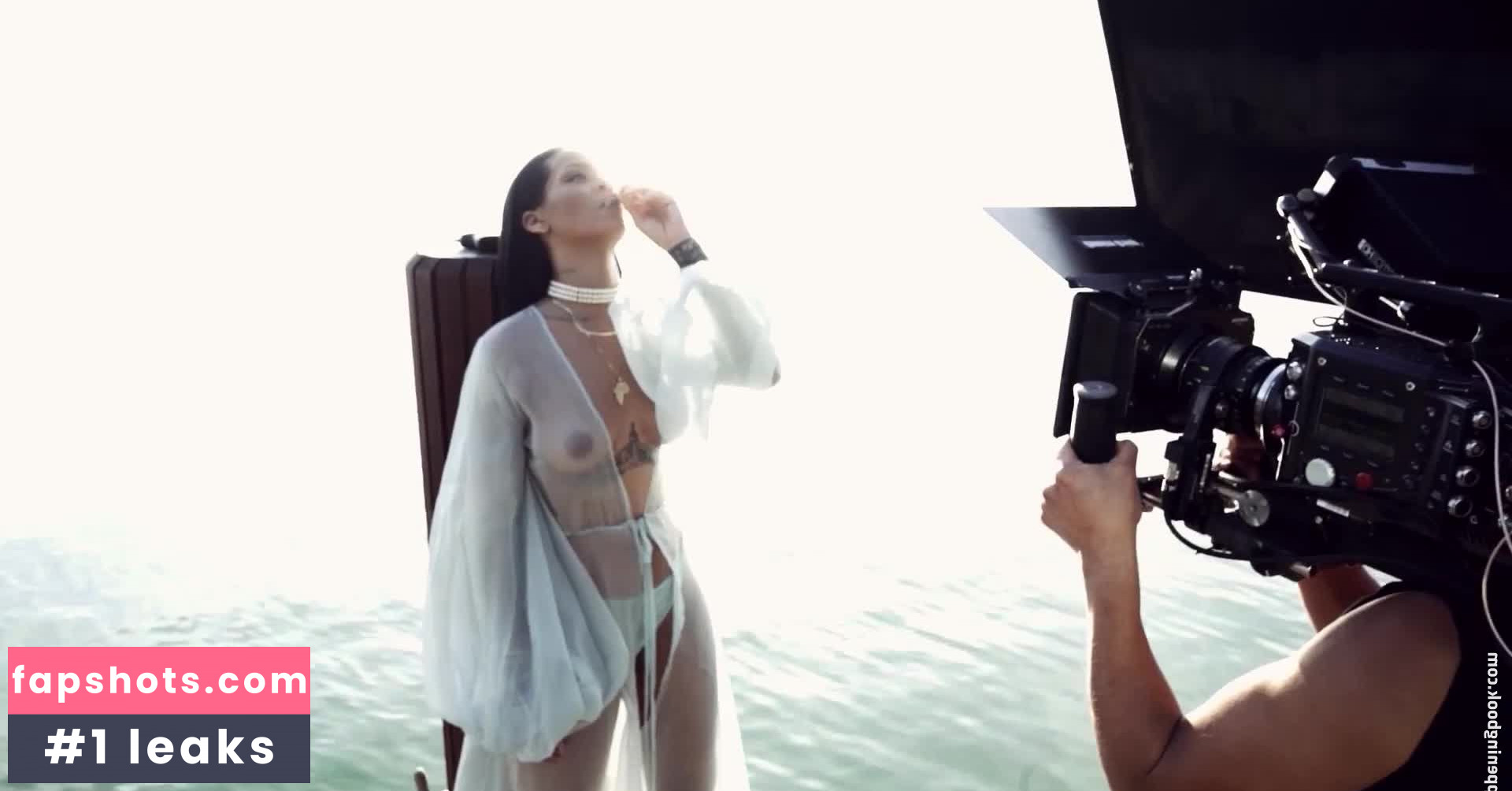 Rihanna Nahé úniky fotek pouze od fanoušků #4345 - Fapshots