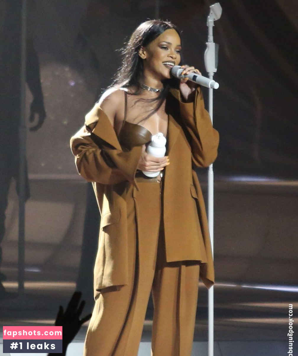 Rihanna Nahé úniky fotek pouze od fanoušků #4367 - Fapshots