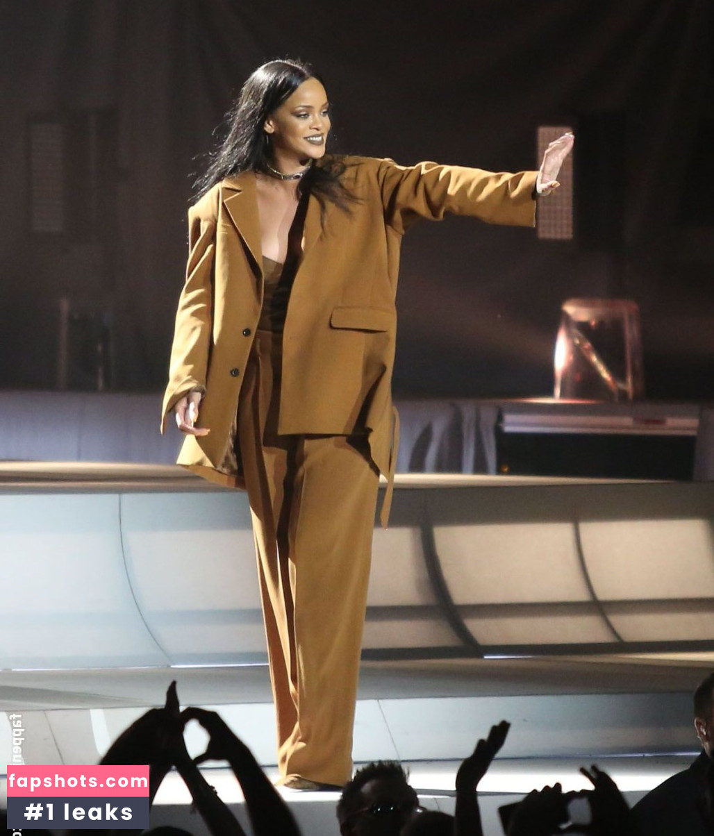 Rihanna Nahé úniky fotek pouze od fanoušků #4368 - Fapshots