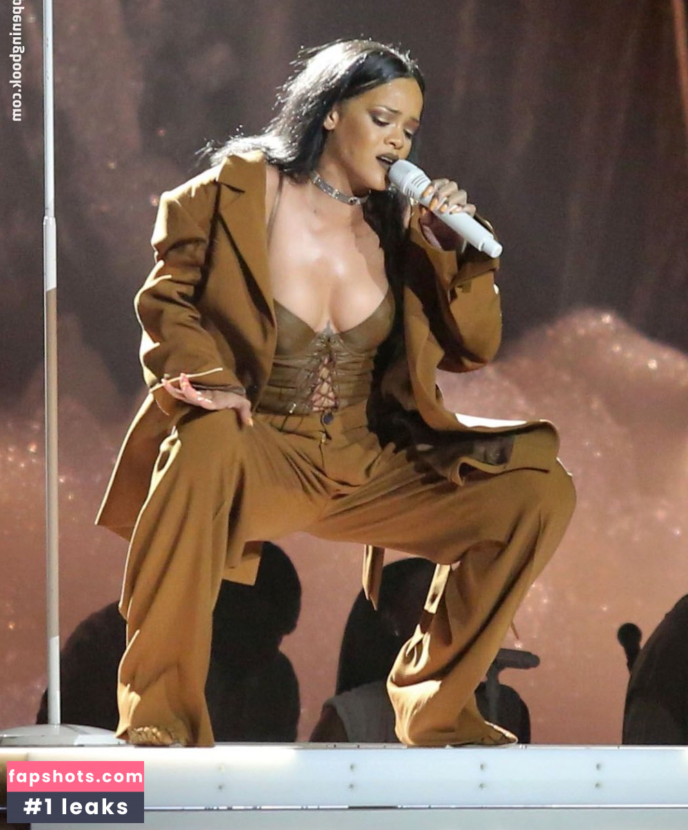 Rihanna Nahé úniky fotek pouze od fanoušků #4370 - Fapshots
