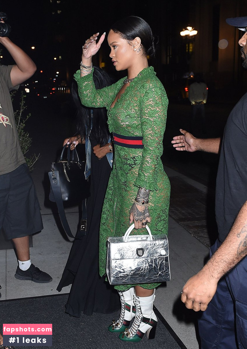 Rihanna Nahé úniky fotek pouze od fanoušků #4377 - Fapshots