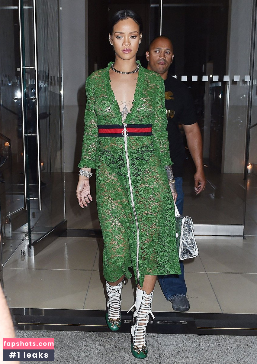 Rihanna Nahé úniky fotek pouze od fanoušků #4379 - Fapshots