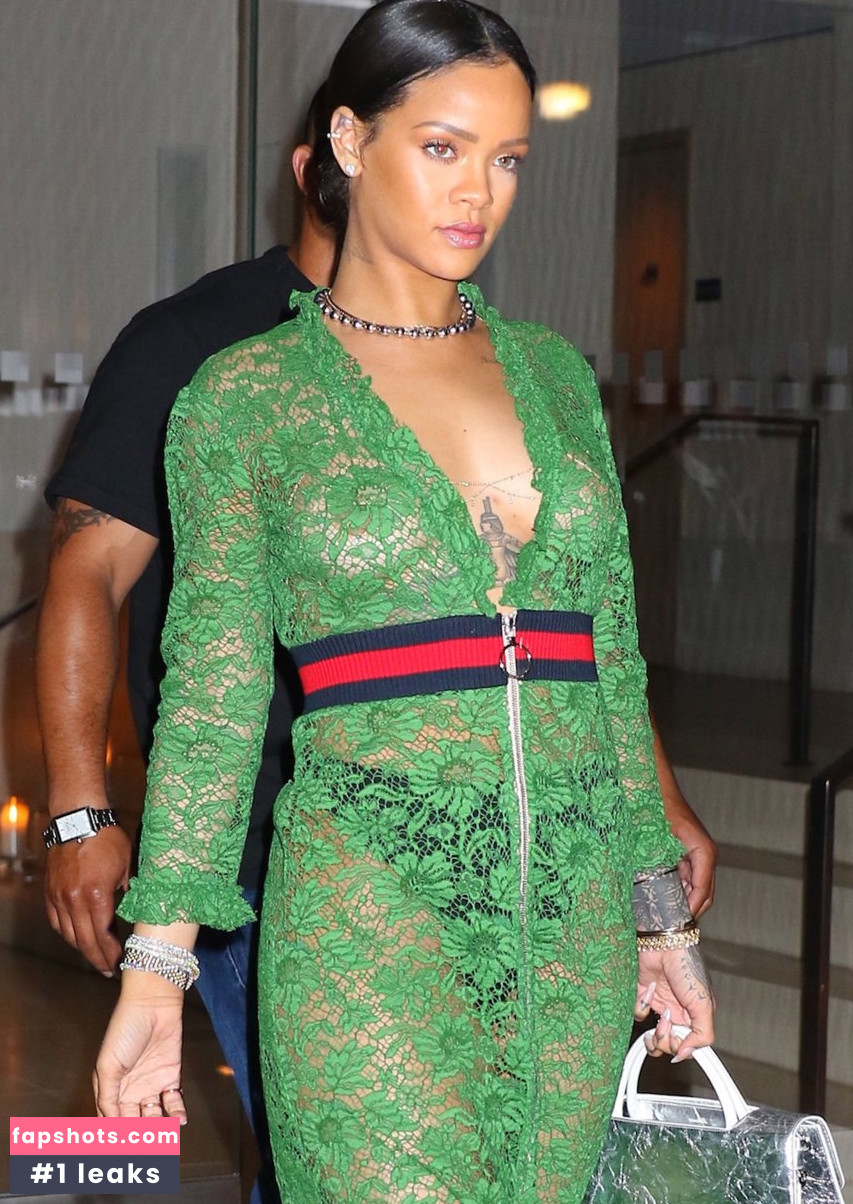 Rihanna Nahé úniky fotek pouze od fanoušků #4415 - Fapshots