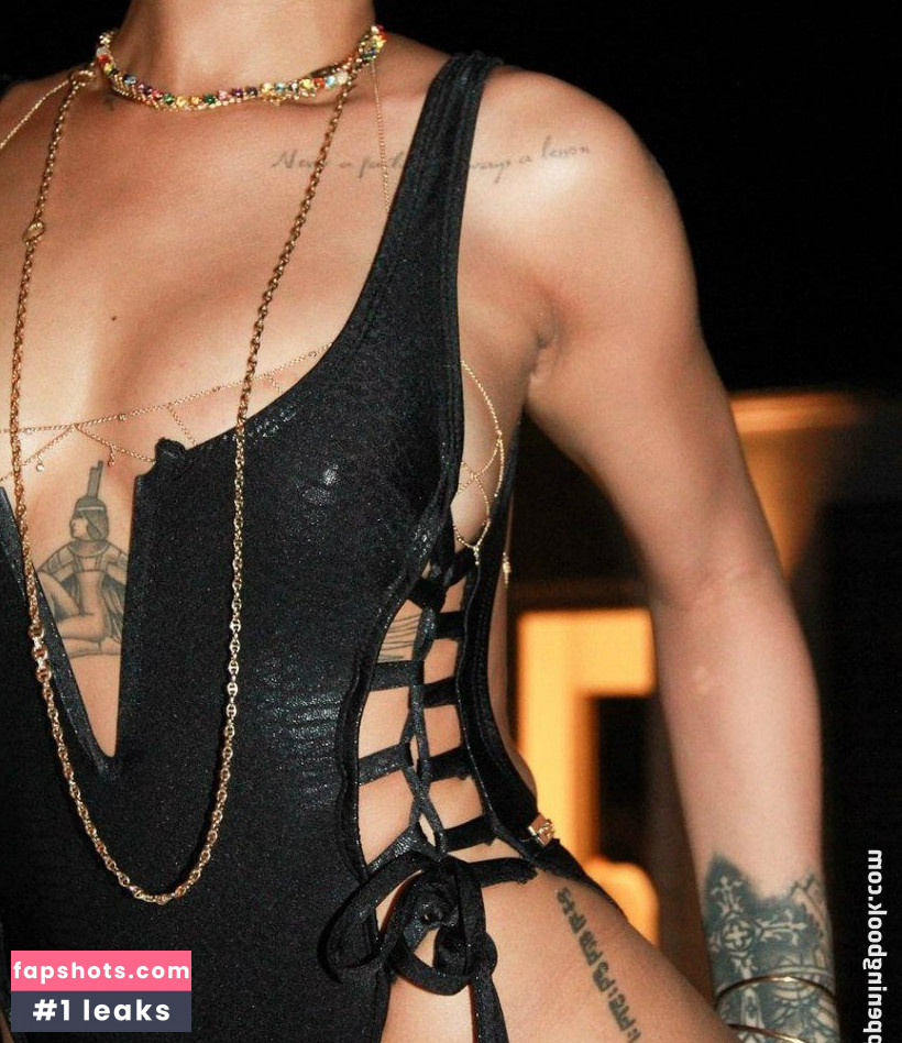 Rihanna Nahé úniky fotek pouze od fanoušků #4418 - Fapshots