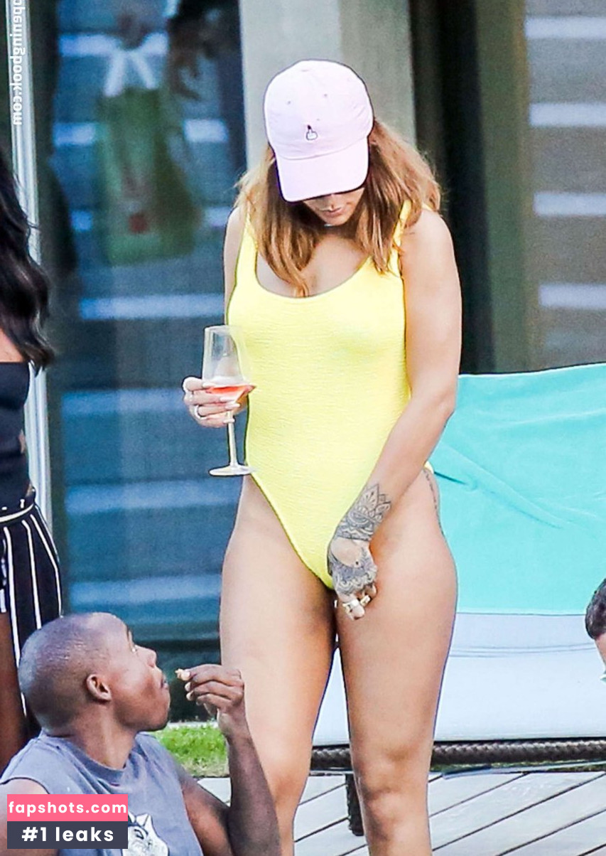 Rihanna Nahé úniky fotek pouze od fanoušků #4478 - Fapshots