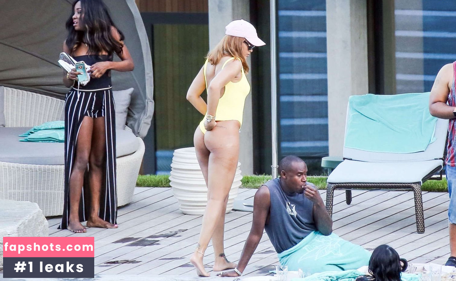 Rihanna Nahé úniky fotek pouze od fanoušků #4486 - Fapshots