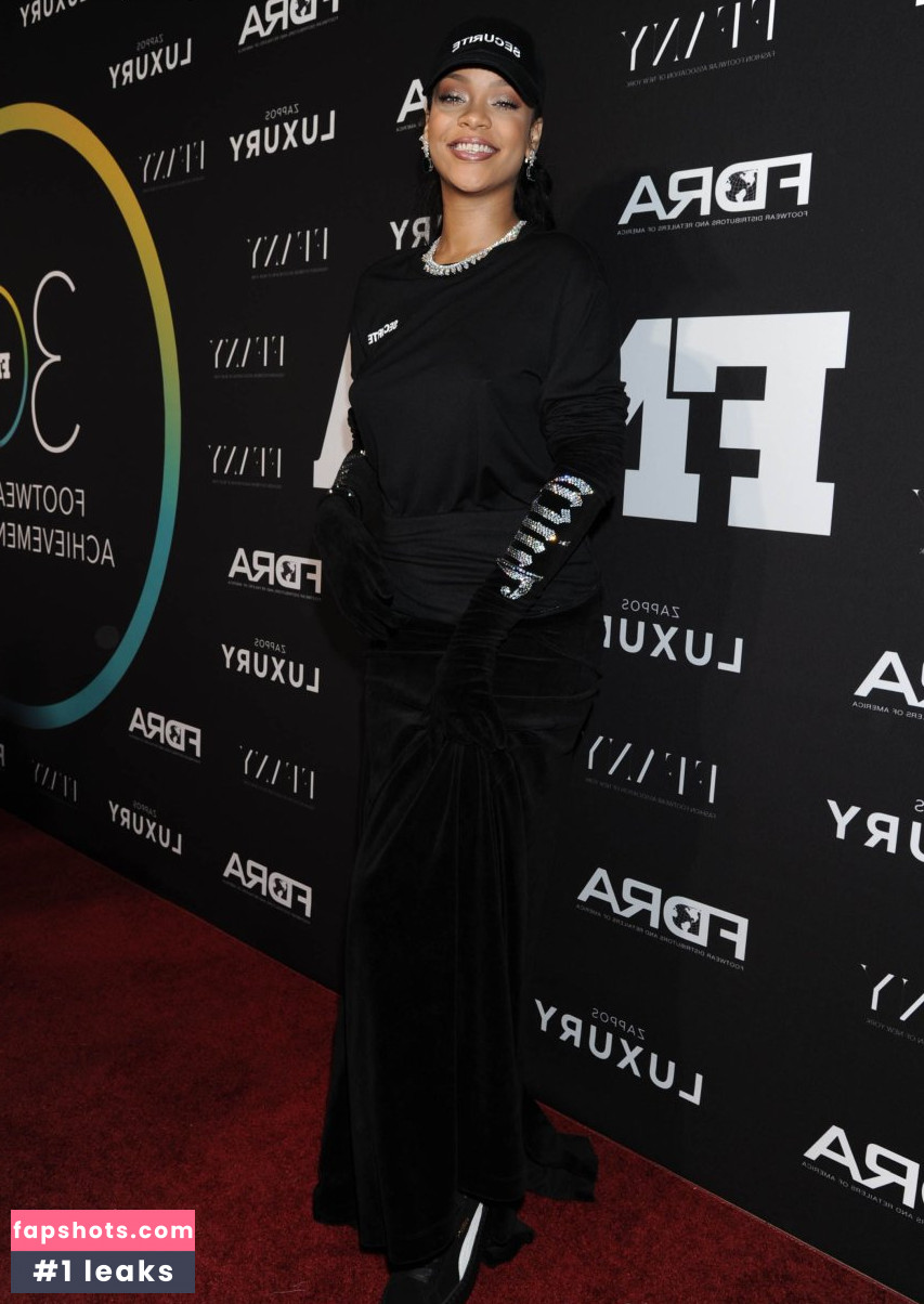 Rihanna Nahé úniky fotek pouze od fanoušků #4560 - Fapshots