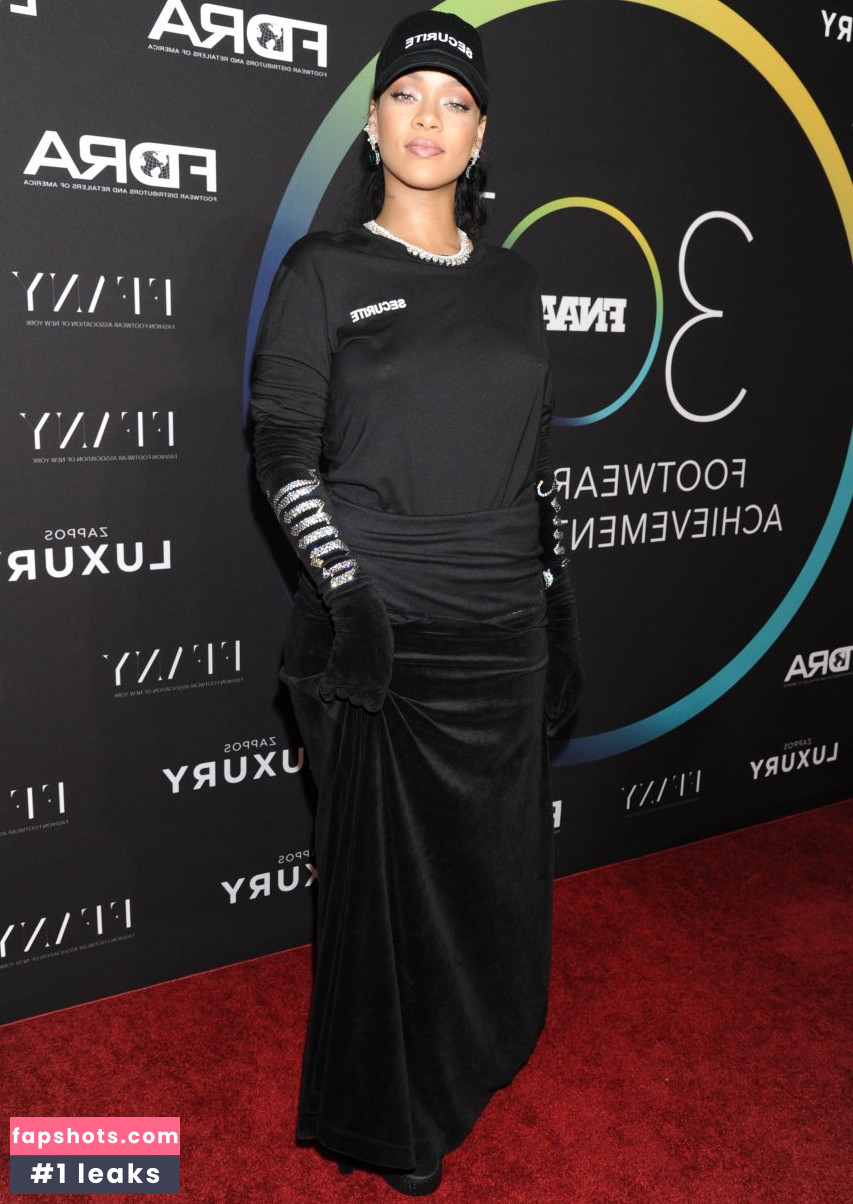 Rihanna Nahé úniky fotek pouze od fanoušků #4565 - Fapshots