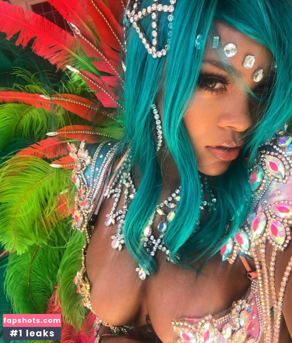 Rihanna gallery photo #4693