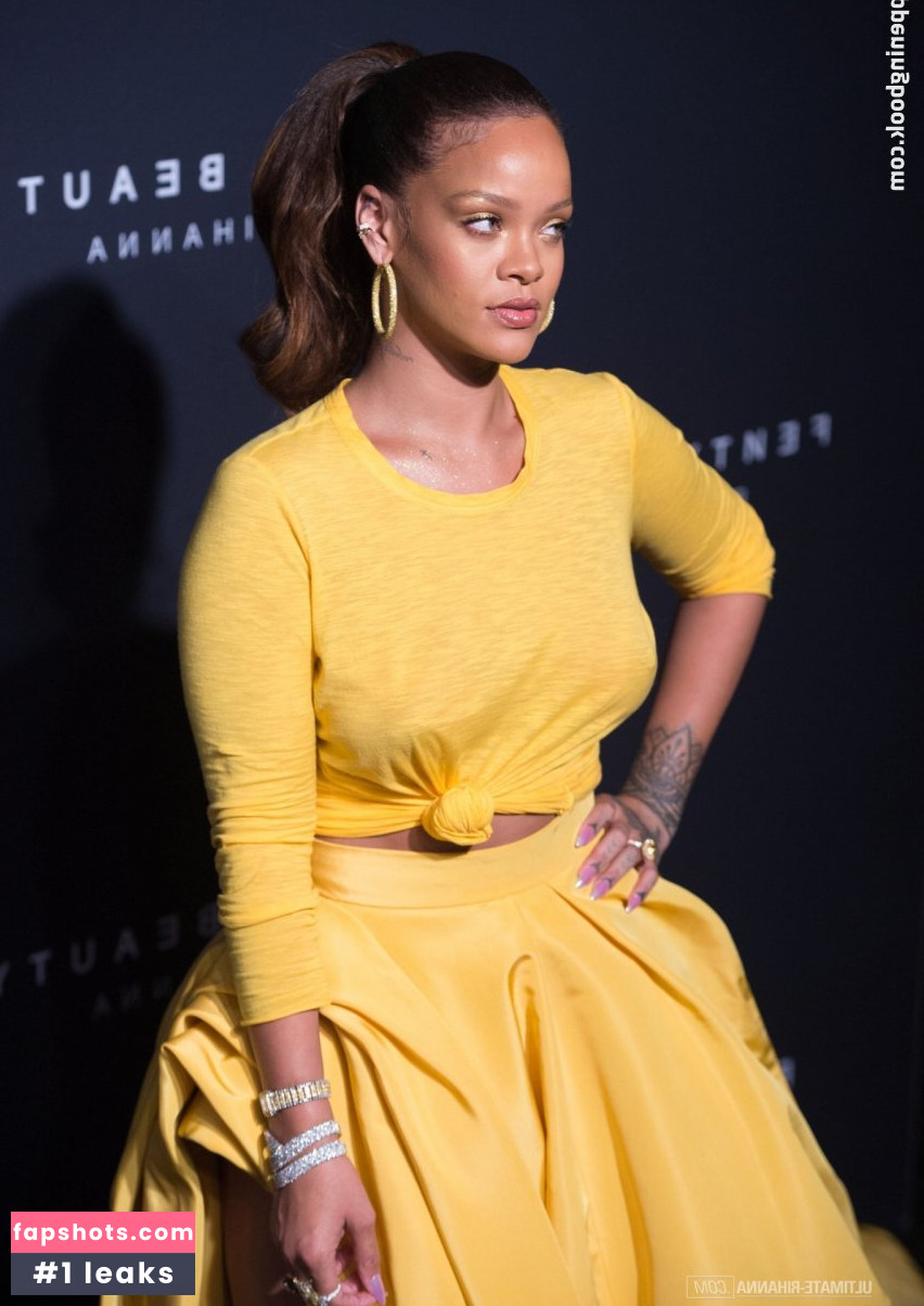 Rihanna gallery photo #4698